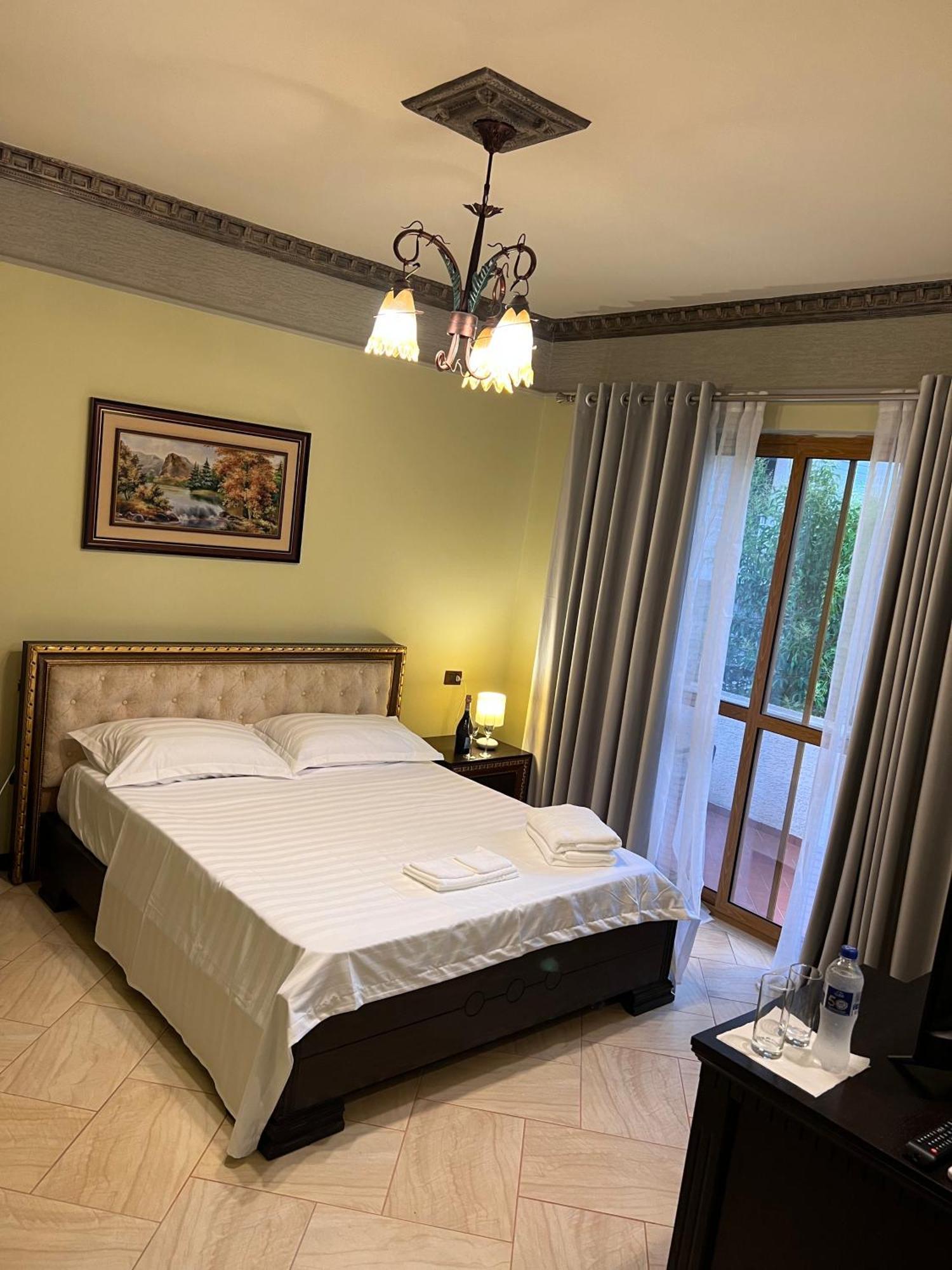 Sofra Resort Kryemedhej ภายนอก รูปภาพ