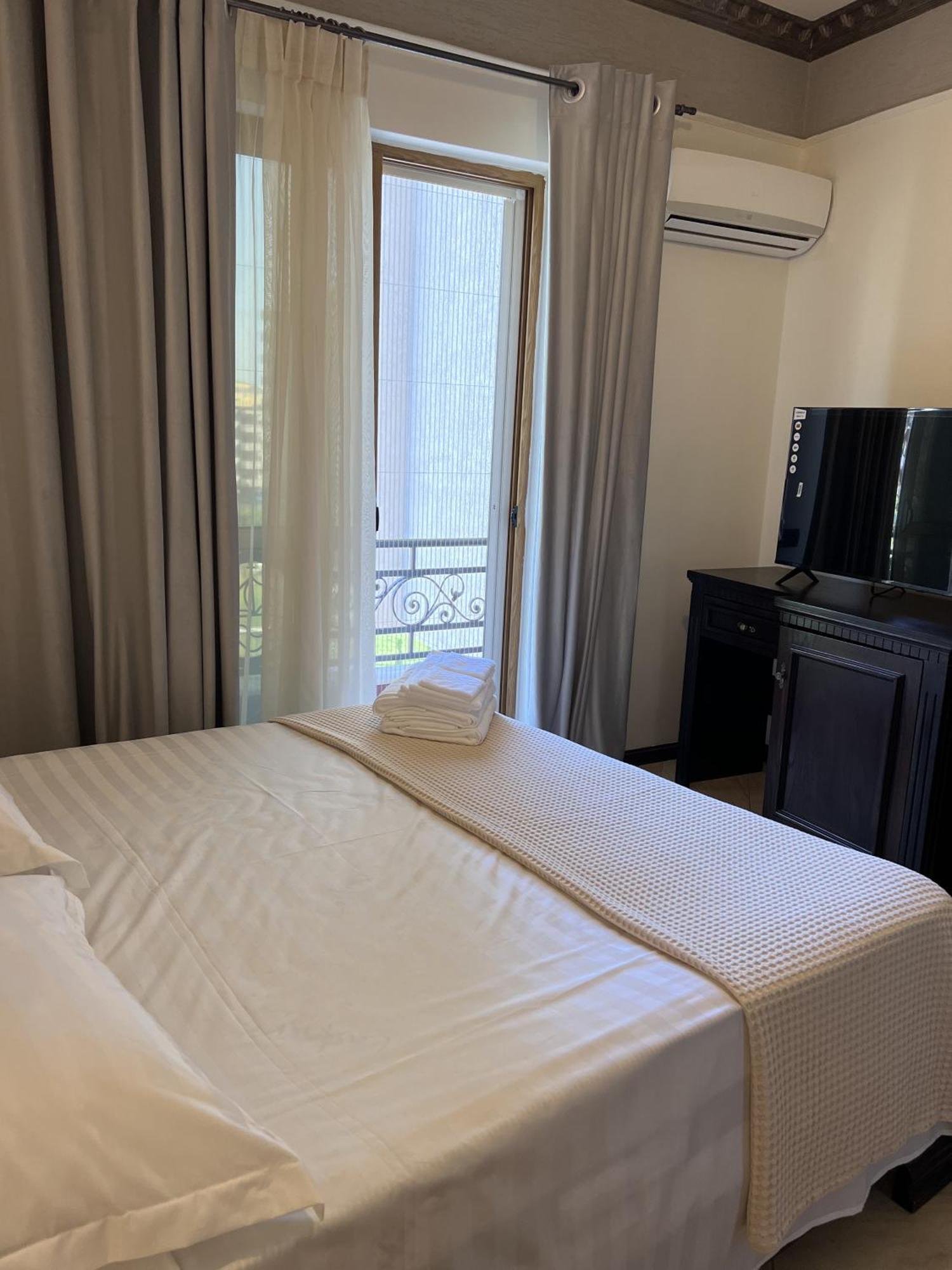 Sofra Resort Kryemedhej ภายนอก รูปภาพ